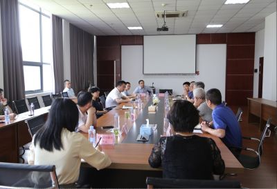 新昌县委书记黄旭荣一行莅临伟易博医药调研商务稳进提质事情