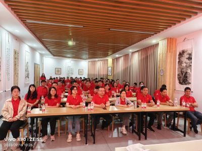 扎实推进党史教育 周全增进与时俱进——伟易博医药下属浙江伟易博药业党委联合杭州党支部组织学习“枫桥履历”