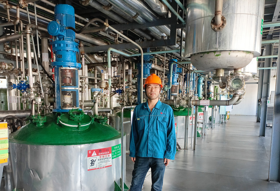 2022年度伟易博医药金鹰斗争者——黄秋波